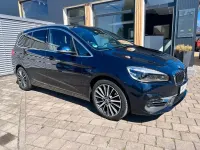 Gebraucht BMW 220 Gran Tourer Luxury Line 192 PS (141 kW) 2019 Blau Van / Kleinbus