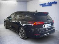Gebraucht Ford Focus ST-Line X 116 PS (85 kW) 2024 Schwarz Kombi