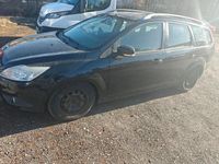 Gebraucht Ford Focus 110 PS (80 kW) 2010 Schwarz Kombi