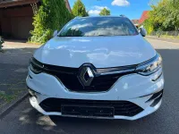 Gebraucht Renault Mégane IV Business 91 PS (66 kW) 2022 Gletscherweiss Kombi