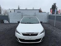 Gebraucht Peugeot 308 GT 179 PS (131 kW) 2015 Weiß Limousine
