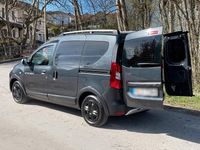 Gebraucht Dacia Dokker Celebration 116 PS (85 kW) 2018 Grau Van / Kleinbus