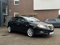 Gebraucht Lancia Delta 120 PS (88 kW) 2011 Schwarz Kleinwagen