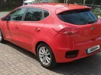 Używany Kia Ceed 101 KM (74 kW) 2017 Czerwony Hatchback