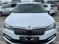 Gebraucht Skoda Superb 150 PS (110 kW) 2022 Weiß Kombi