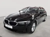 Gebraucht BMW 530 Sport Line 286 PS (210 kW) 2023 Schwarz Limousine