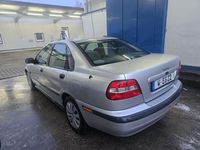 Gebraucht Volvo S40 122 PS (89 kW) 2001 Silber Limousine