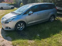 Gebraucht Peugeot 5008 114 PS (83 kW) 2014 Silber Van / Kleinbus