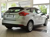 Usado Ford Focus Business Edition 101 CV (74 kW) 2018 Plateado Berlina