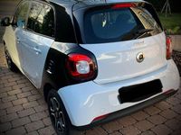 Gebraucht Smart ForFour Passion 71 PS (52 kW) 2015 Weiß Kleinwagen