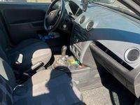 Gebraucht Ford Fusion Fun X 80 PS (58 kW) 2007 Schwarz Kleinwagen