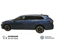 Gebraucht VW Passat R-line 150 PS (110 kW) 2025 Blau Kombi