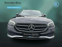 Gebraucht Mercedes E300 Avantgarde 306 PS (225 kW) 2022 Graphitgrau Kombi