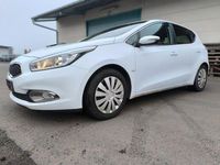 Gebraucht Kia Ceed Platinum Edition 128 PS (94 kW) 2013 Weiß Kleinwagen