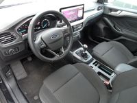 Gebraucht Ford Focus Titanium 125 PS (91 kW) 2024 Schwarz metallic