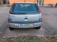 Gebraucht Opel Corsa 75 PS (55 kW) 2003 Silber Kleinwagen