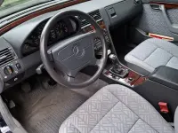 Gebraucht Mercedes C180 Classic 122 PS (89 kW) 1994 Blau Limousine
