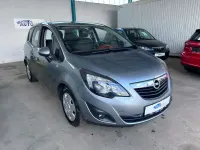 Gebraucht Opel Meriva Edition 101 PS (74 kW) 2010 Silbersee/silver lake Van / Kleinbus