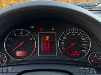 Gebraucht Audi A4 128 PS (94 kW) 2003 Schwarz Kombi