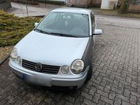 Gebraucht VW Polo 70 PS (51 kW) 2001 Silber Kleinwagen