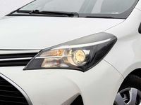 Gebraucht Toyota Yaris Hybrid Comfort 75 PS (55 kW) 2015 Super white 2 Kleinwagen