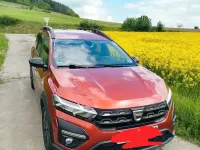 Gebraucht Dacia Jogger 101 PS (74 kW) 2022 Orange Van / Kleinbus