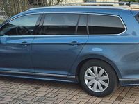 Gebraucht VW Passat Highline 190 PS (139 kW) 2017 Blau Kombi