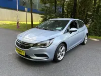 Gebraucht Opel Astra Edition 125 PS (91 kW) 2016 Silber Limousine