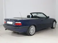 Gebraucht BMW 318 Sport Line 116 PS (85 kW) 1995 Blau Cabrio