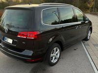 Gebraucht VW Sharan Highline 150 PS (110 kW) 2022 Schwarz Van / Kleinbus