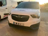 Gebraucht Opel Combo 136 PS (100 kW) 2019 Weiß Van / Kleinbus