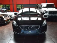Gebraucht Volvo V40 Kinetic 120 PS (88 kW) 2016 Schwarz Limousine