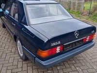 Gebraucht Mercedes 190 109 PS (80 kW) 1990 Blau Limousine