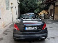 Gebraucht Peugeot 207 120 PS (88 kW) 2011 Schwarz Cabrio