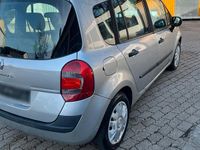 Gebraucht Renault Modus 100 PS (73 kW) 2008 Silber Van / Kleinbus