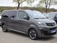 Gebraucht Opel Zafira Life Innovation 150 PS (110 kW) 2020 Mondstein grau/e:vulkan grau Van / Kleinbus