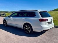 Gebraucht VW Passat Elegance 190 PS (139 kW) 2020 Weiß Kombi