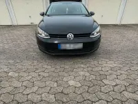Gebraucht VW Golf VII Trendline 86 PS (63 kW) 2016 Schwarz Kleinwagen