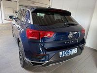 Gebraucht VW T-Roc United 150 PS (110 kW) 2020 Blau SUV