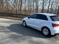 Gebraucht Audi A1 95 PS (69 kW) 2018 Weiß Kleinwagen