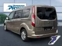 Gebraucht Ford Tourneo Connect Titanium 120 PS (88 kW) 2019 Silber Van / Kleinbus
