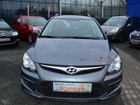 Gebraucht Hyundai i30 Classic 90 PS (66 kW) 2010 Grau Kombi