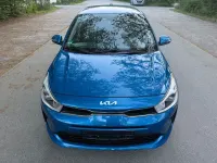 Używany Kia Rio Vision 84 KM (61 kW) 2022 Niebieski Sedan/Limuzyna