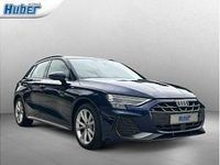 Neu Audi A3 Business 150 PS (110 kW) 2026 Blau (navarrablau metallic) Limousine