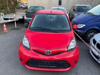 Gebraucht Toyota Aygo Basis 68 PS (50 kW) 2014 Rot Kleinwagen