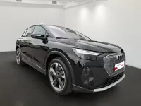 Gebraucht Audi Q4 e-tron Advanced 150 kW (204 PS) 2023 Mythosschwarz metallic SUV