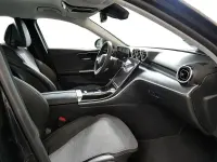 Gebraucht Mercedes C300 Avantgarde 265 PS (194 kW) 2023 Grau Limousine