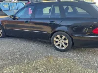 Gebraucht Mercedes E320 204 PS (150 kW) 2004 Schwarz Kombi