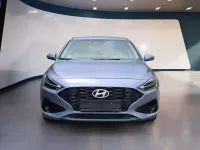 Gebraucht Hyundai i30 Advantage 101 PS (74 kW) 2024 Blau Limousine