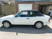 Gebraucht Ford Escort Cabriolet 102 PS (75 kW) 1989 Weiß Cabrio